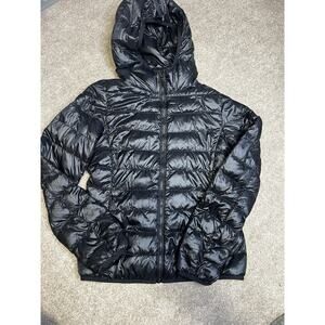 Uniqlo Ultra Light Down Jacket XS